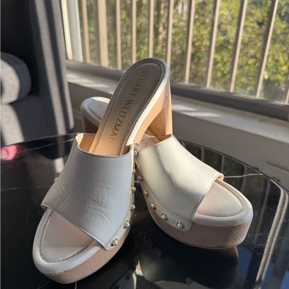 Stuart Weitzman Cream Mules - Picture 4 of 4
